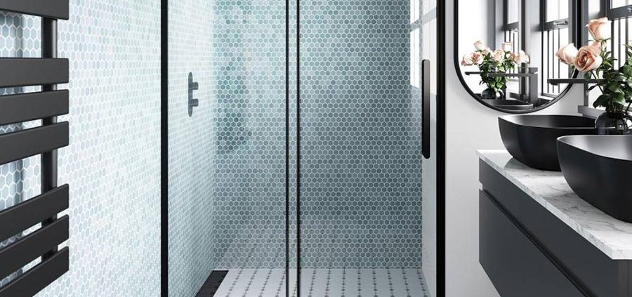 Showerroom glass