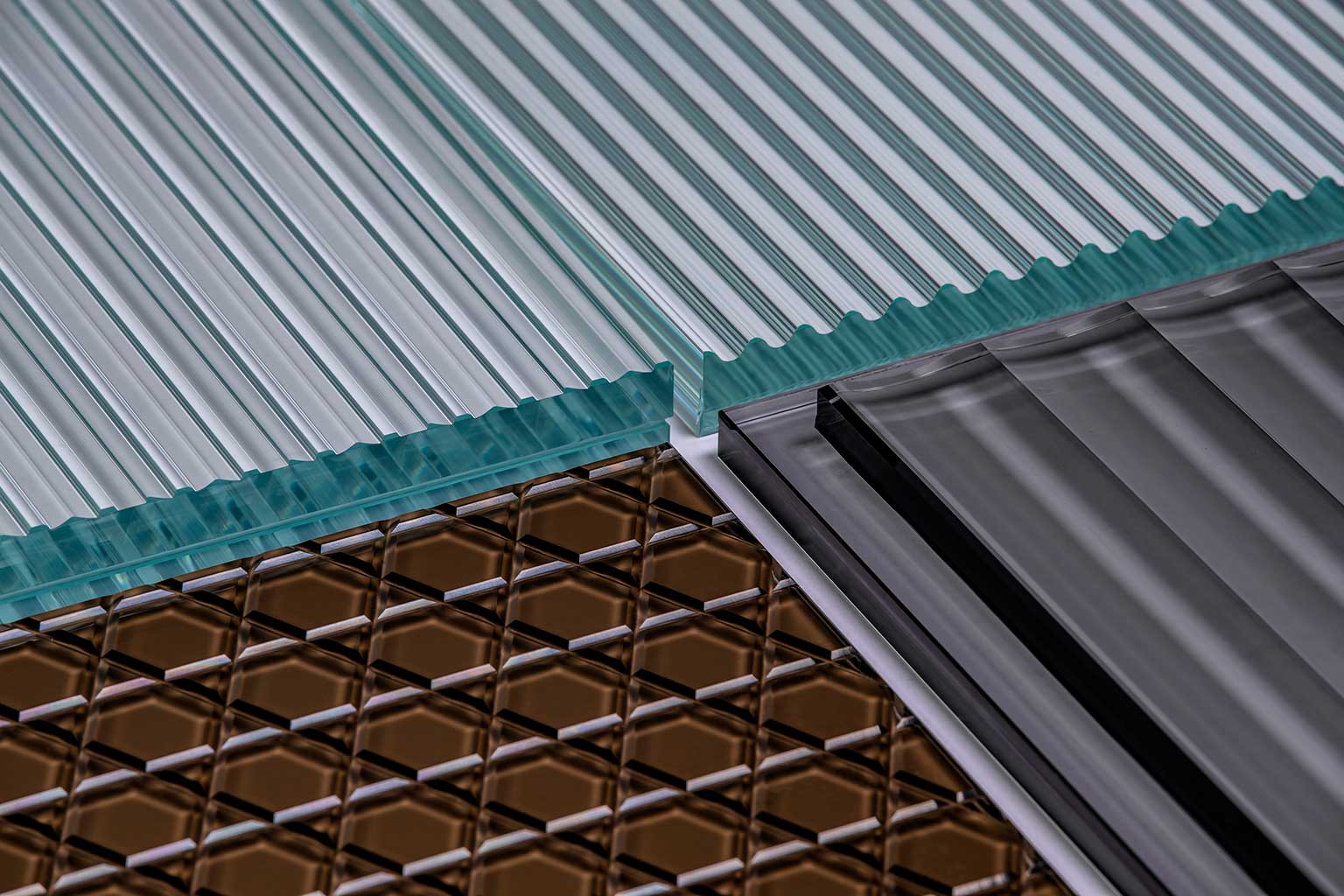 Pattern Glass Manufacturer - Clear Pattern Glass & Panels